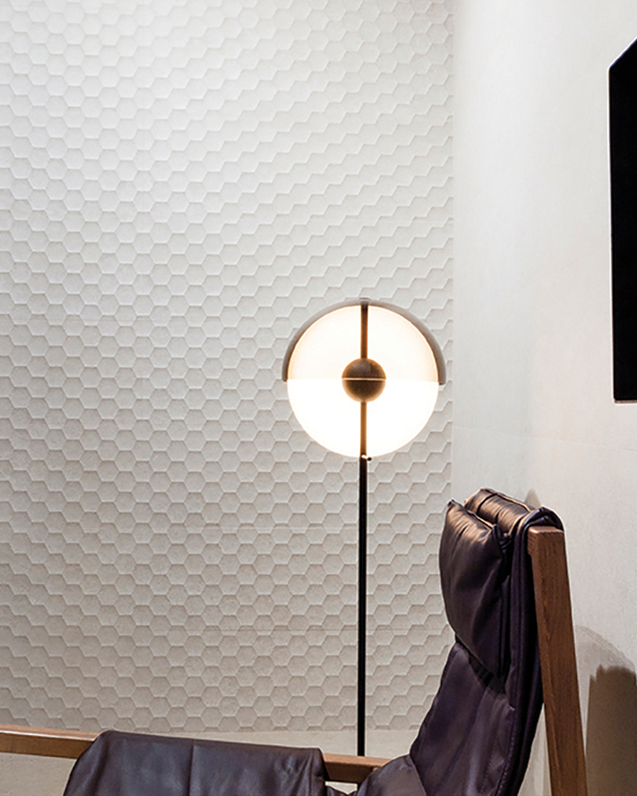 Bera & Beren Wall